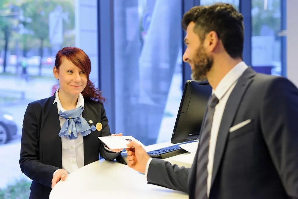 Novotel Muenchen City Arnulfpark 4*, Mnichov Německo